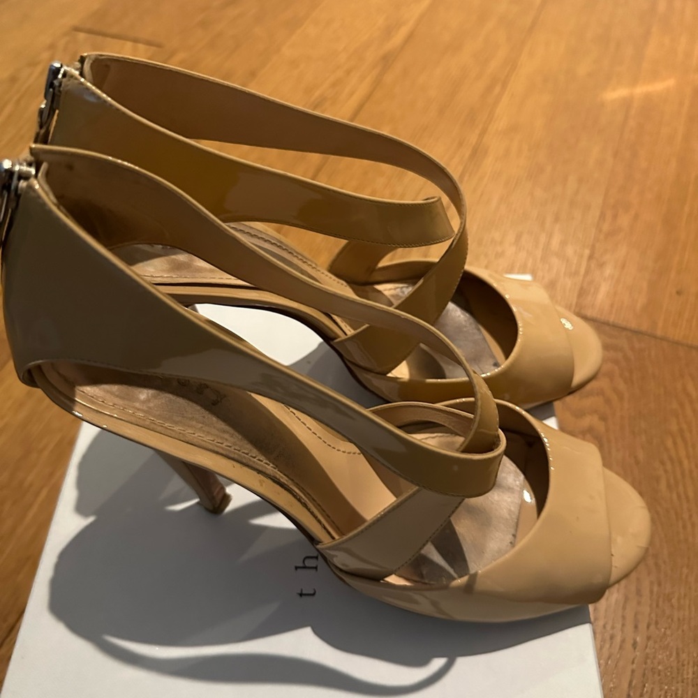 Theory high heels